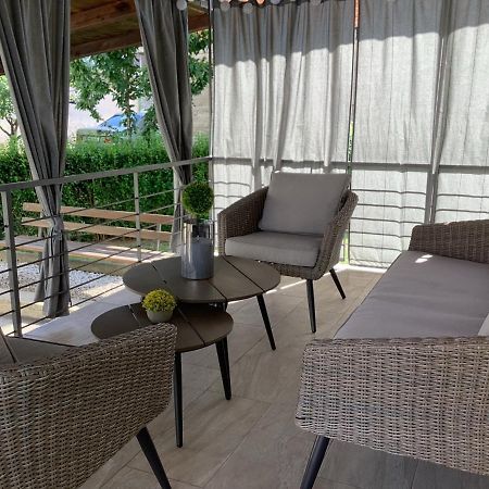Apartman Sonas 2 With Free Private Parking Карловац Екстериор снимка