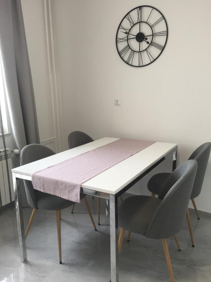 Apartman Sonas 2 With Free Private Parking Карловац Екстериор снимка