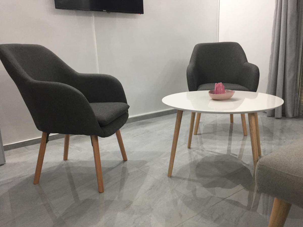 Apartman Sonas 2 With Free Private Parking Карловац Екстериор снимка